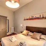 Campo Di Fiori 2 Bedroom Int 4